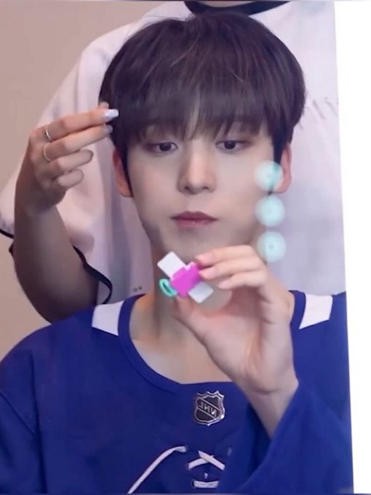 정윤 이미지