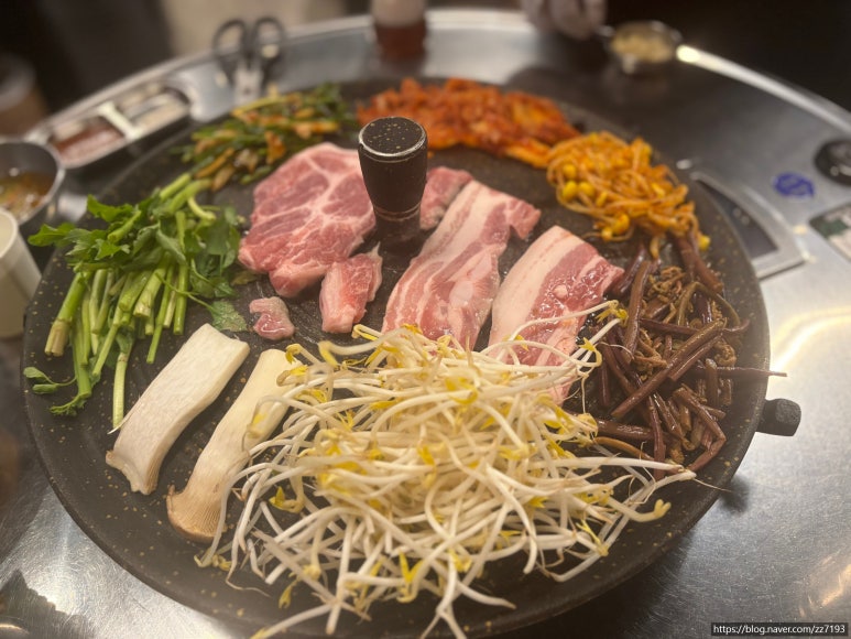 교대솥삼구 이미지
