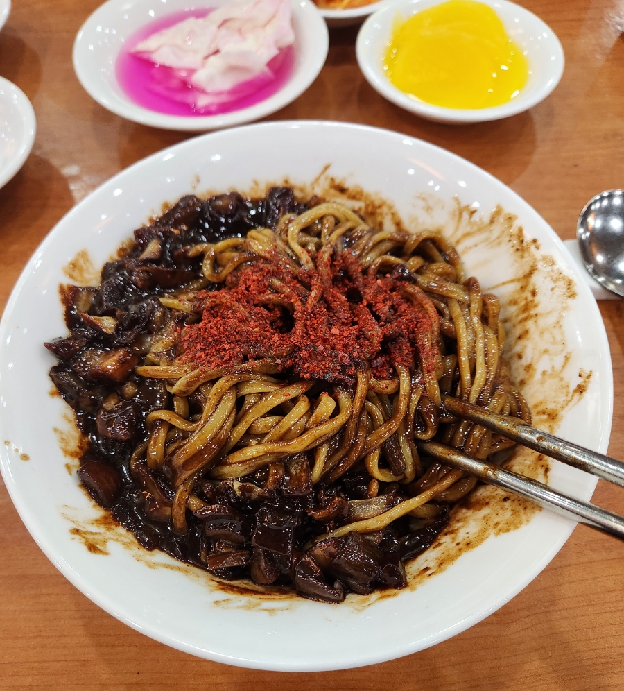 더차이니스 이미지