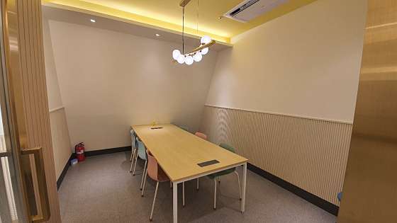 플랜아이스터디카페 이미지