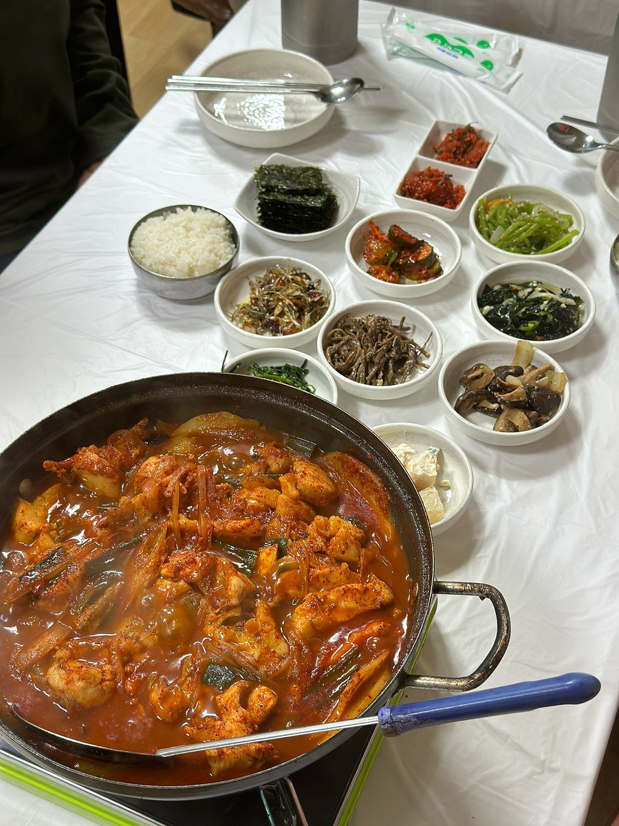 맛있는반찬식당 이미지