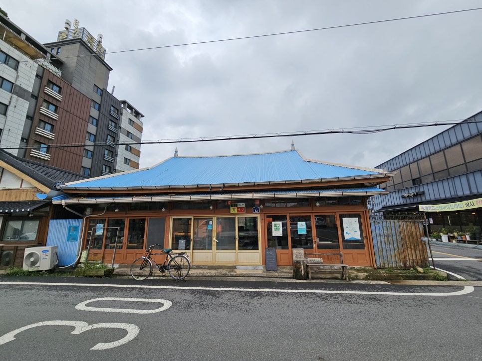 책방 세간82 이미지