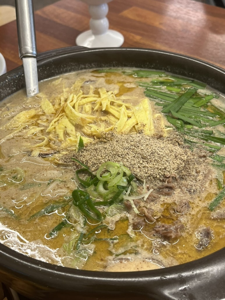 제비집손칼국수 이미지