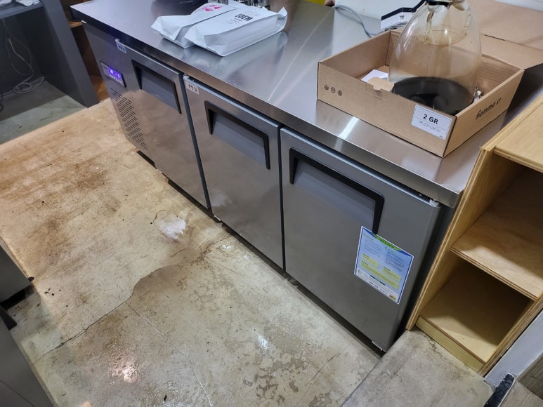 올리브트리카페 이미지