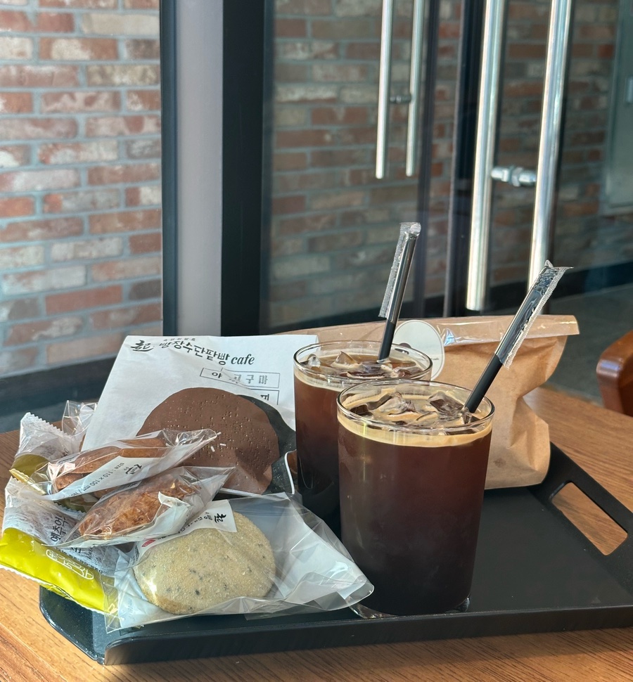 빵장수단팥빵카페소담 이미지