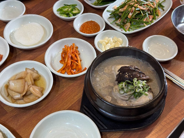 장수능이삼계탕 이미지
