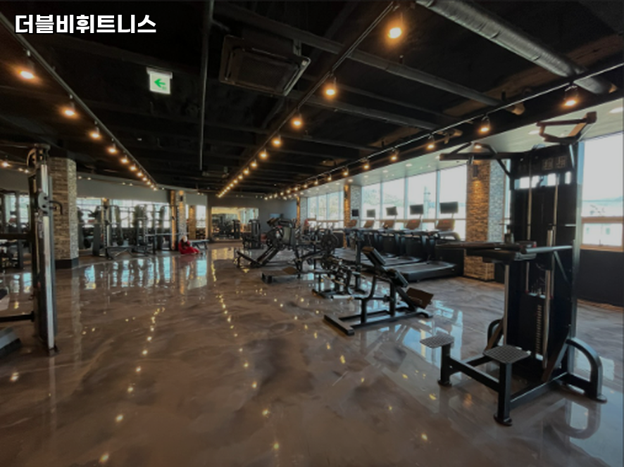 더블비휘트니스 이미지