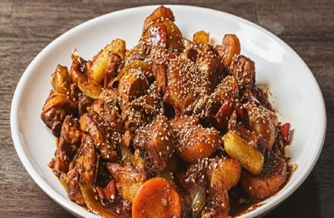퓨전안동찜닭 이미지