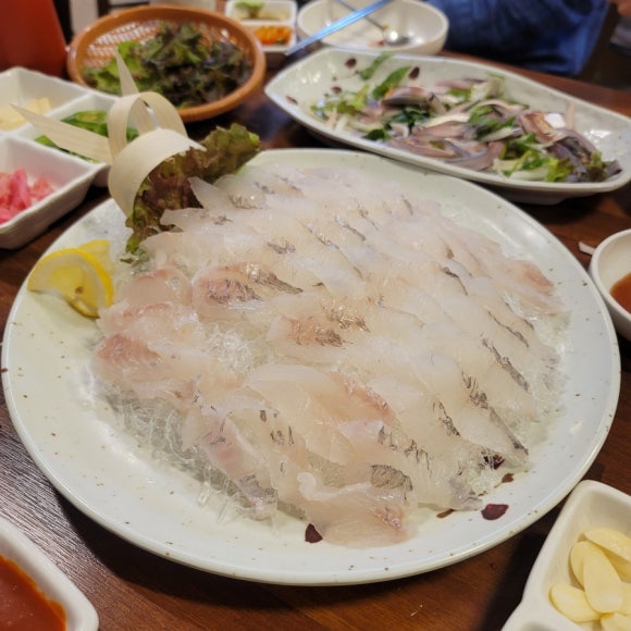 철따라해물 이미지