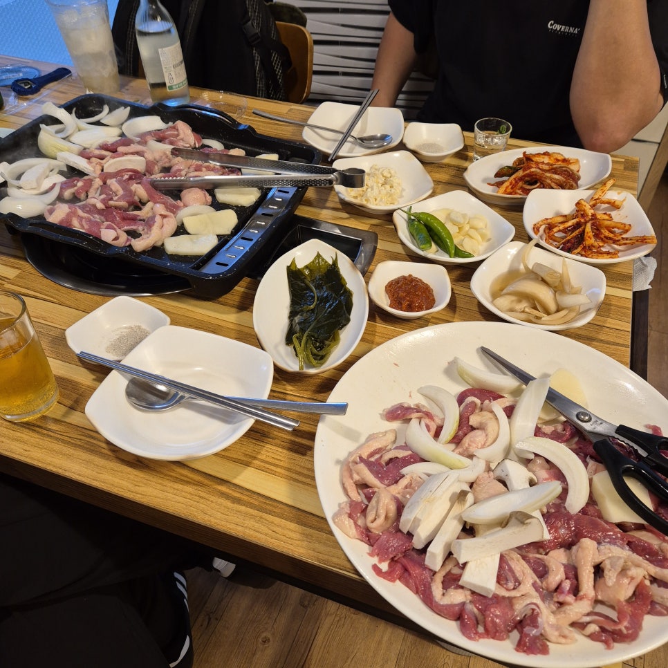 황금한방오리 이미지