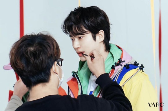 까웨 이미지