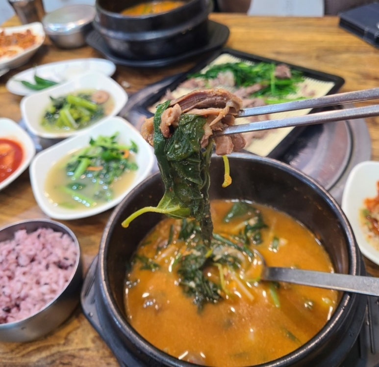 가마솥영양탕 이미지