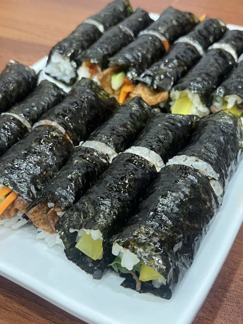 꼬미꼬미꼬마김밥 이미지