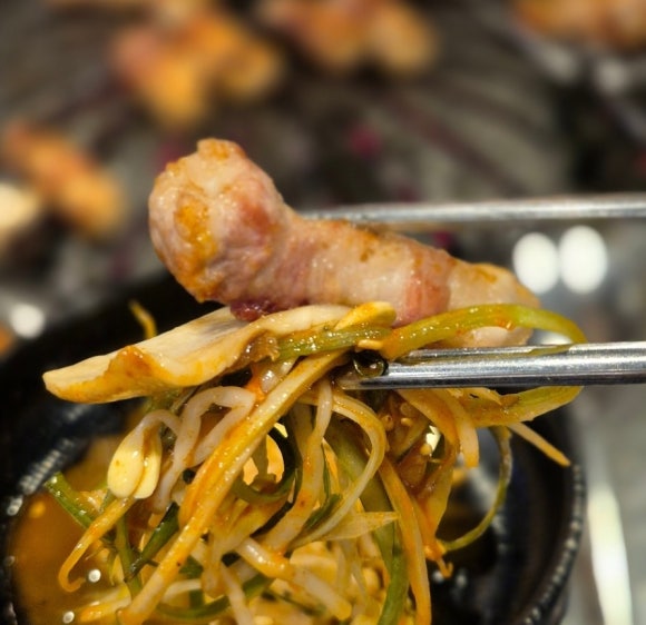 백탄돈구이 이미지