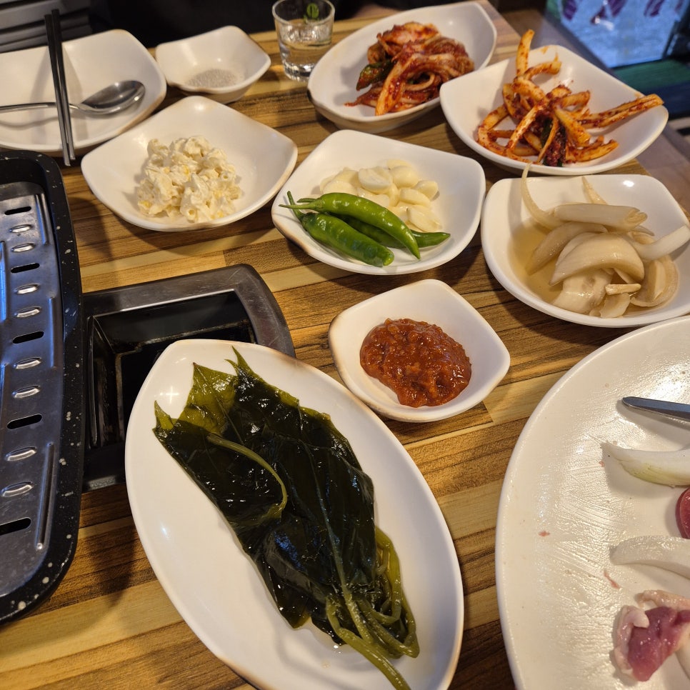 황금한방오리 이미지