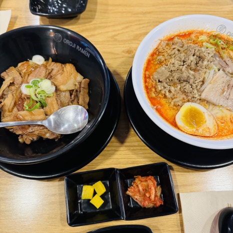 오로지라멘 이미지