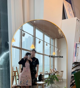 뮤즈리나 드로잉카페 이미지