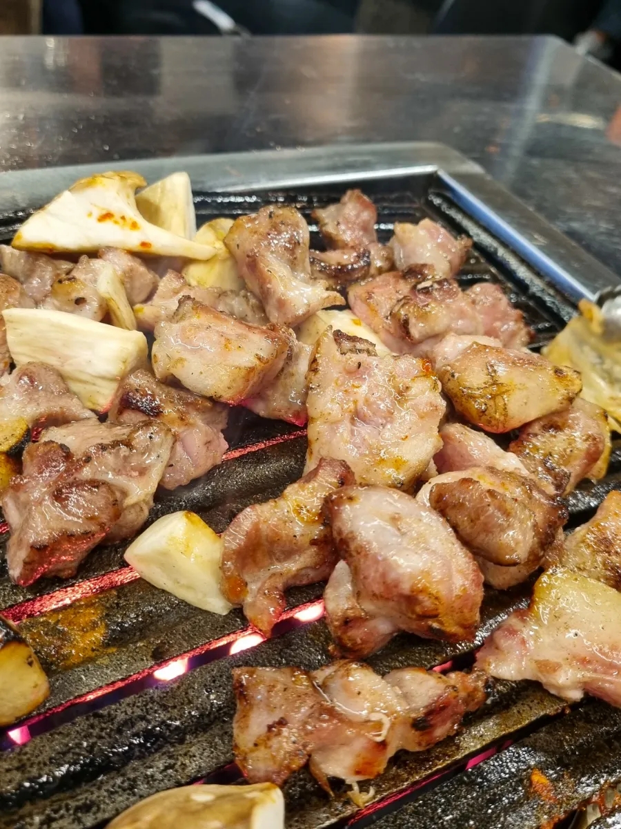 촌놈들 연탄구이 이미지