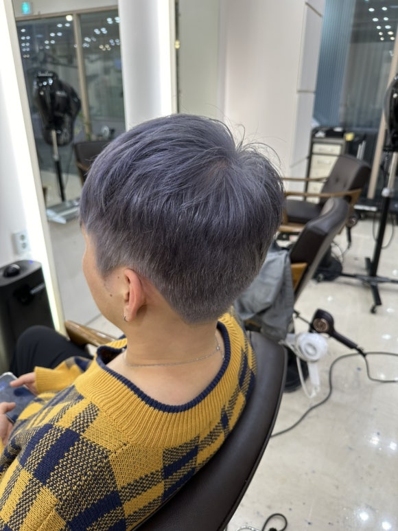 오로라살롱 신중동점 이미지