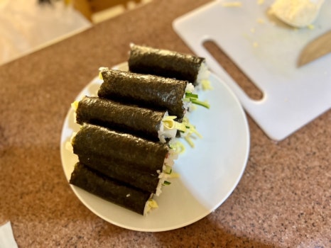 퐁당김밥 이미지