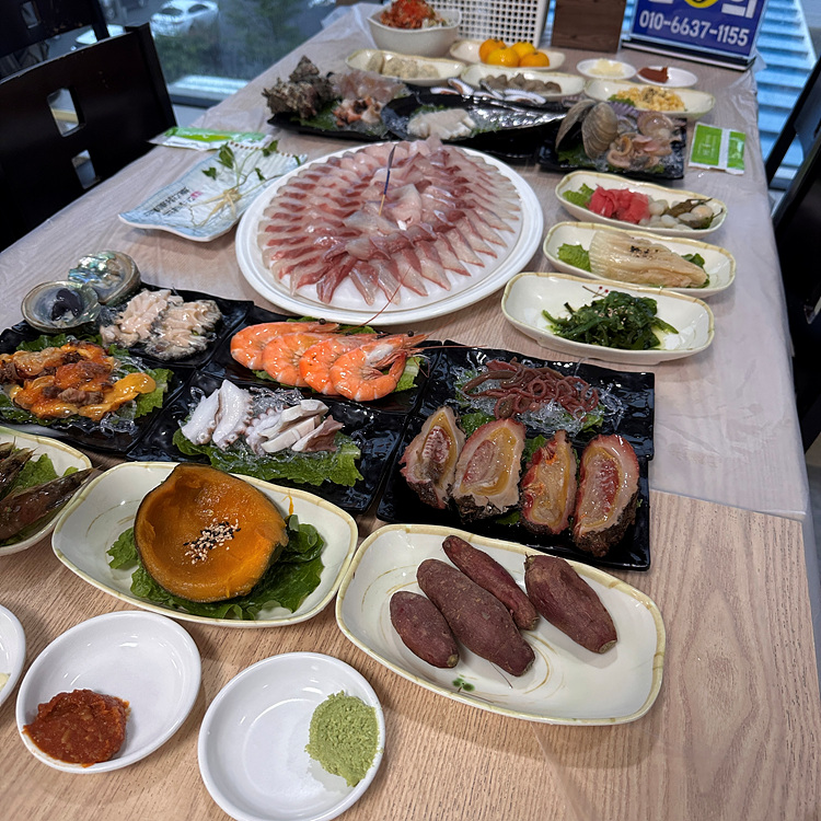 우연횟집 이미지