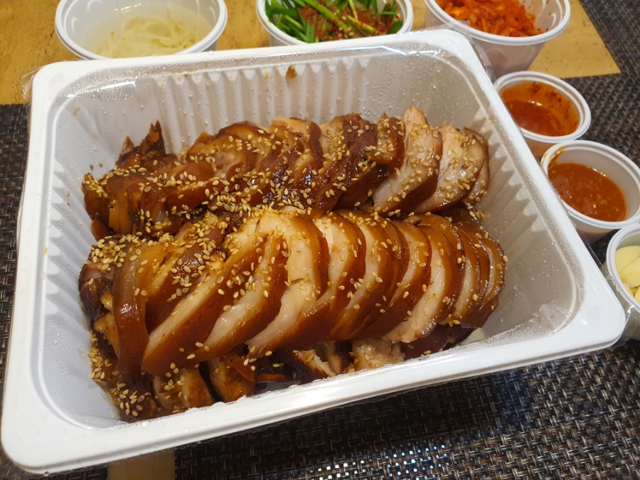 손가네족발 이미지