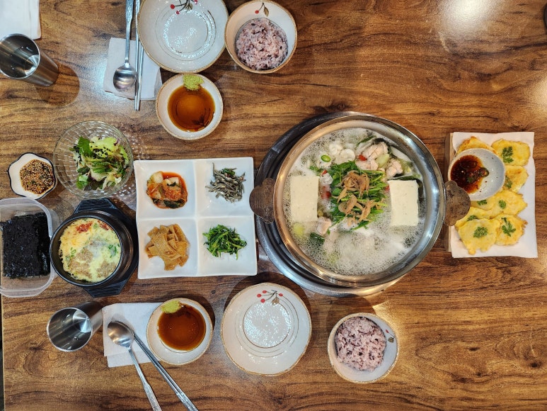 바다식당 이미지