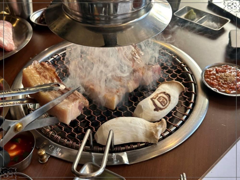 대학로돼지 이미지