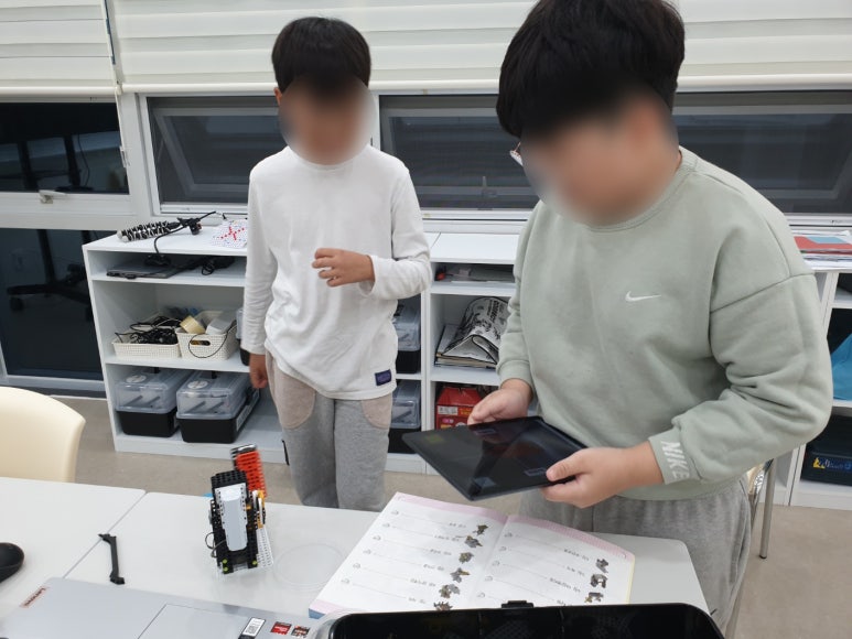 지니로봇코딩학원 이미지