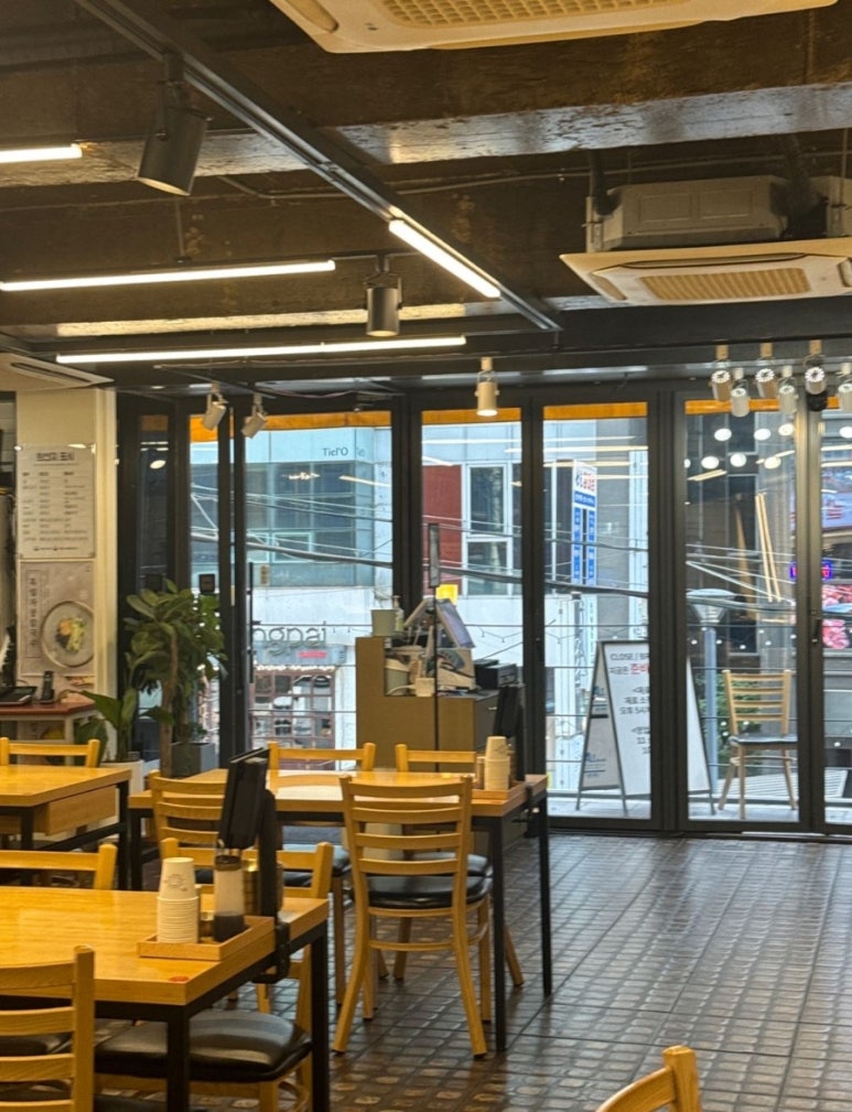 팔도밀방 강남본점 이미지