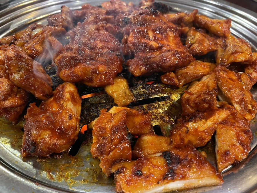 동창숯불닭갈비 이미지