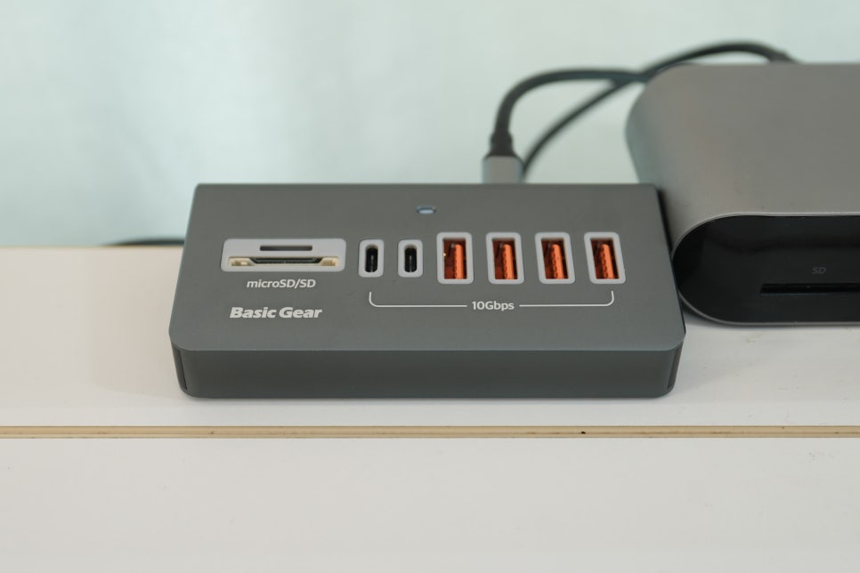 베이직 기어 버티컬 C타입 8in1 USB-C 멀티허브 ' 아이패드프로 13 멀티포트 10Gbps로 확장' 이미지 7
