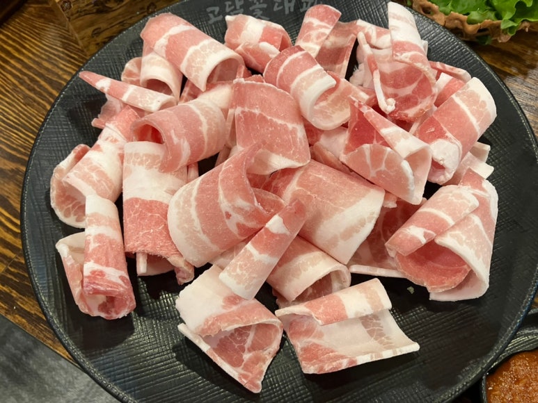 고담 꽃대패 이미지