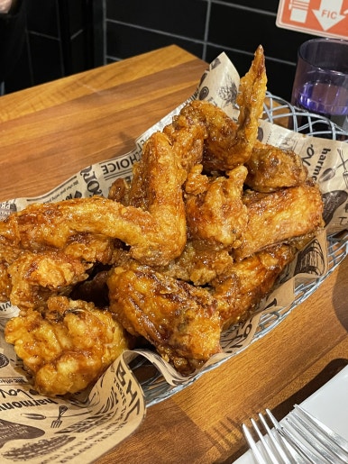 비에이치씨서울대역점 이미지