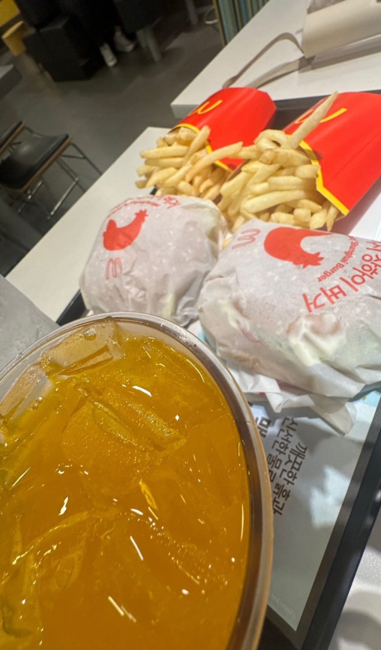 유가네닭갈비사직구장점 이미지