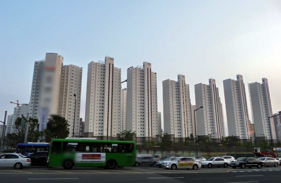 비주거용 건물 개발 및 공급업 이미지