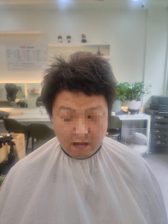이끌린헤어살롱 이미지