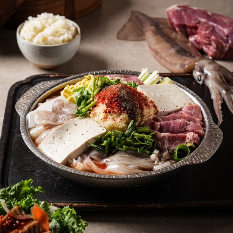 대청얼큰오징어찌개 이미지