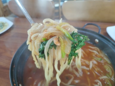 영천닭칼국수 이미지