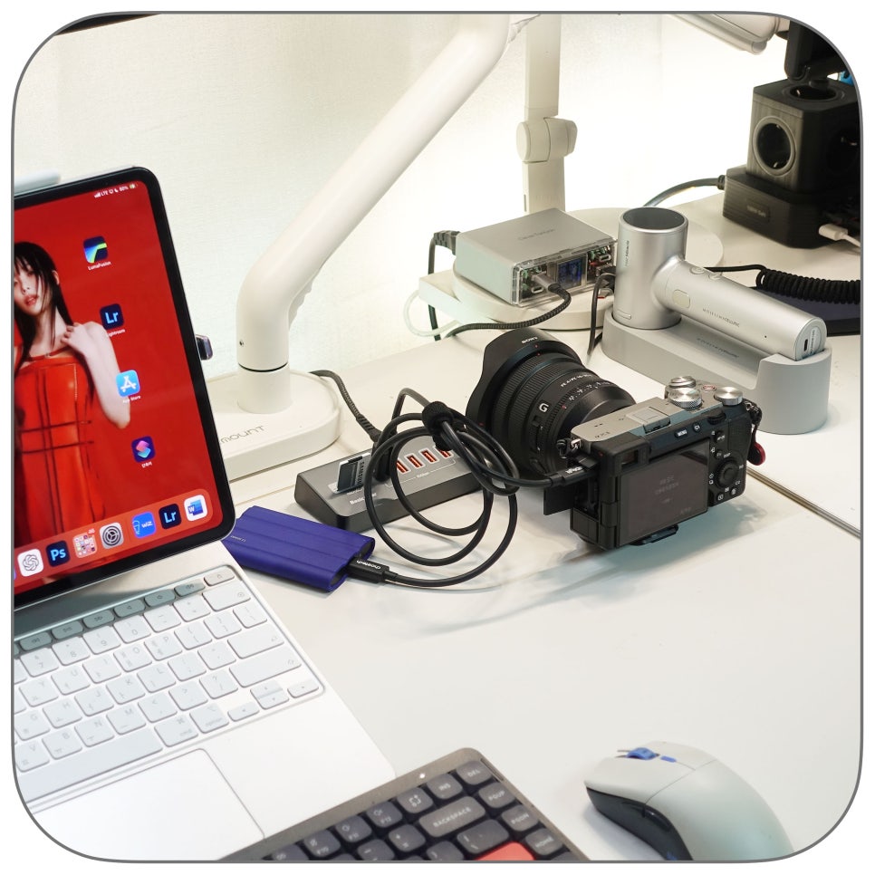 베이직 기어 버티컬 c타입 8in1 usb-c 멀티허브 ' 아이패드프로 13 멀티포트 10gbps로 확장'