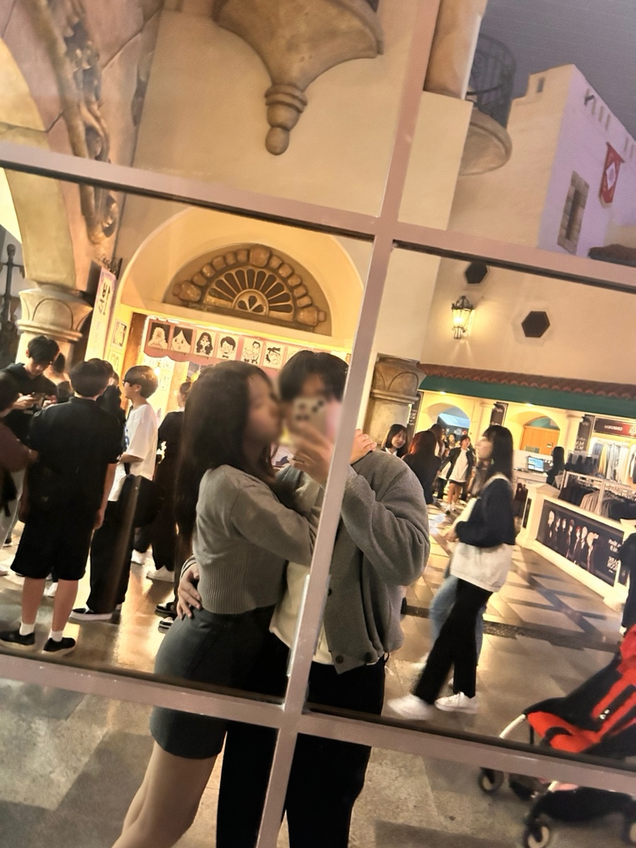 용준월드 이미지