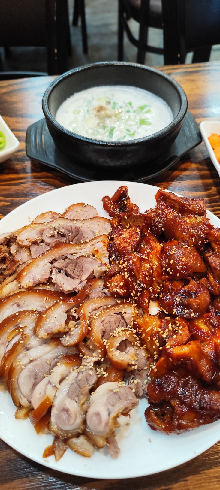 반송행운정왕족발 이미지