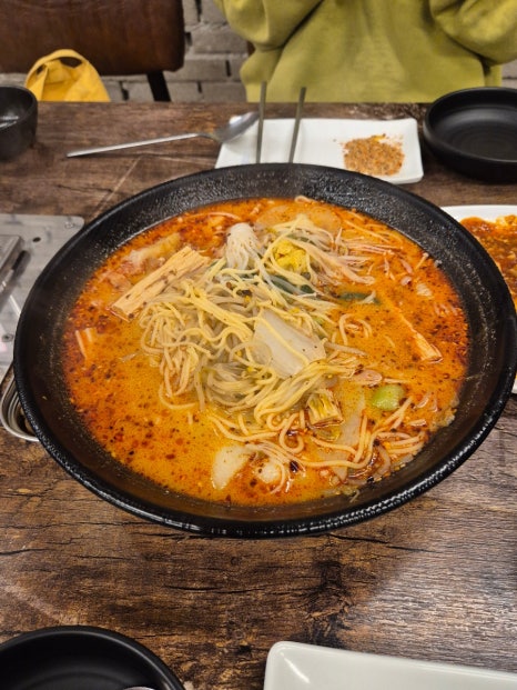 와우!양꼬치&마라자매마라탕 이미지