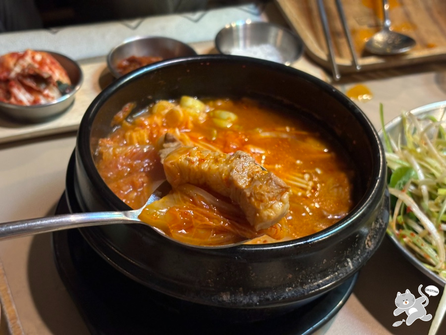이큐테이블 사진 7