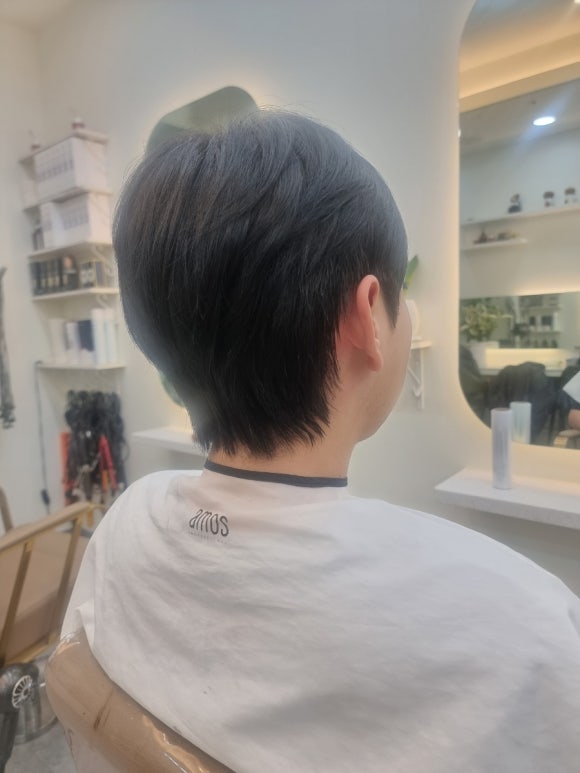 이끌린헤어살롱 이미지