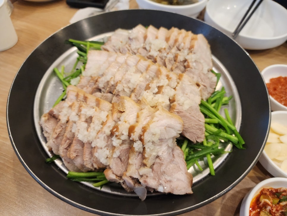 호호명이보쌈 이미지