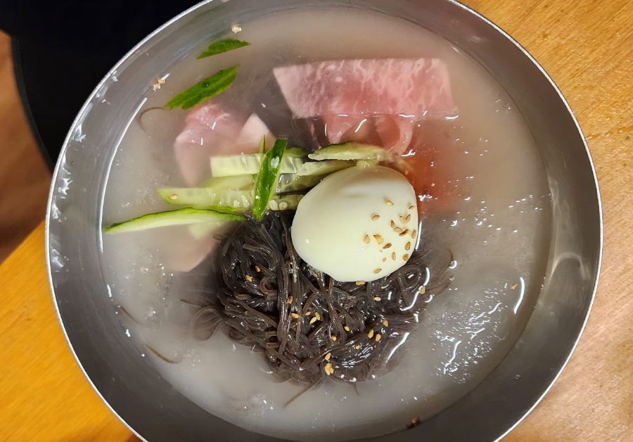 풍년솥뚜껑삼겹살 이미지