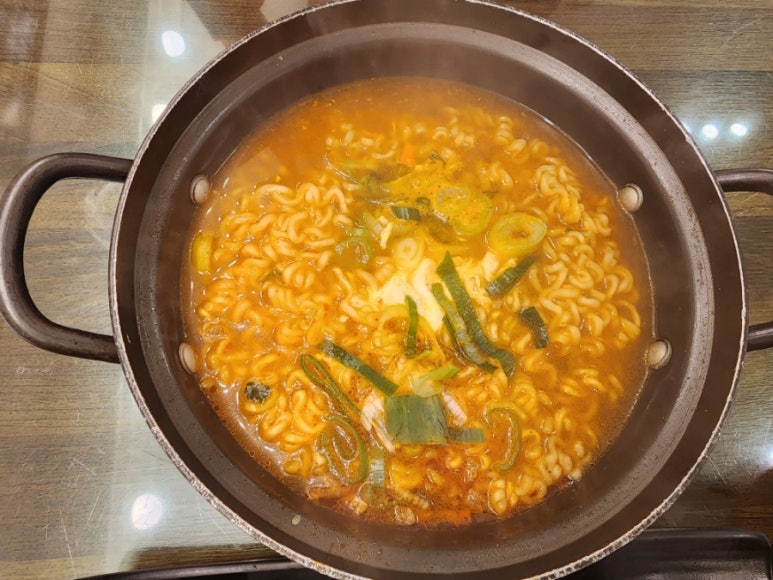 영우동 이미지
