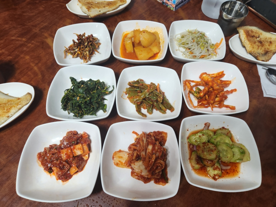 시골백반 이미지