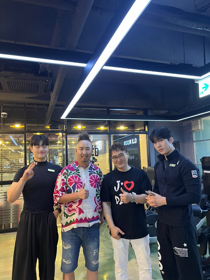 퍼스트휘트니스 이미지